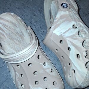 SOLD- CROCS Women's Cream Swirl Clogs